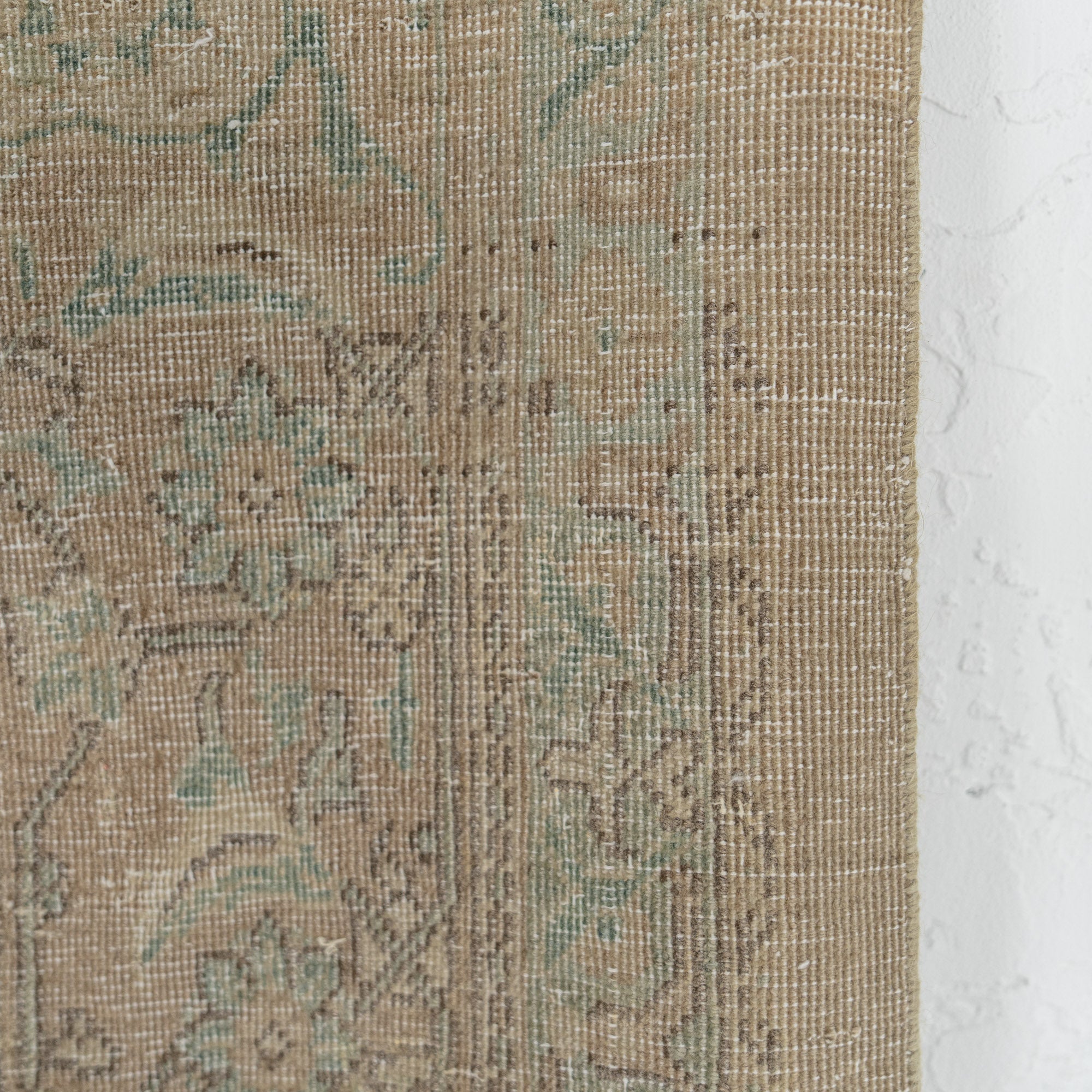 Faelina - Classic Turkish Rug, Vintage Heritage