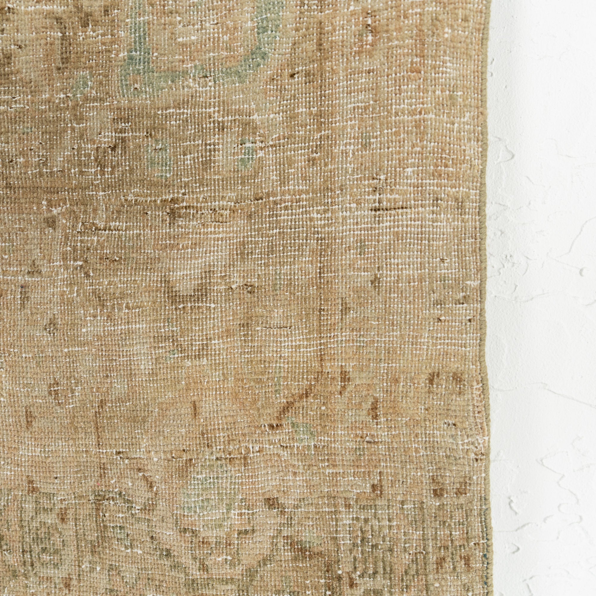 Ninora - Dining Room Rug, Authentic Oriental Design
