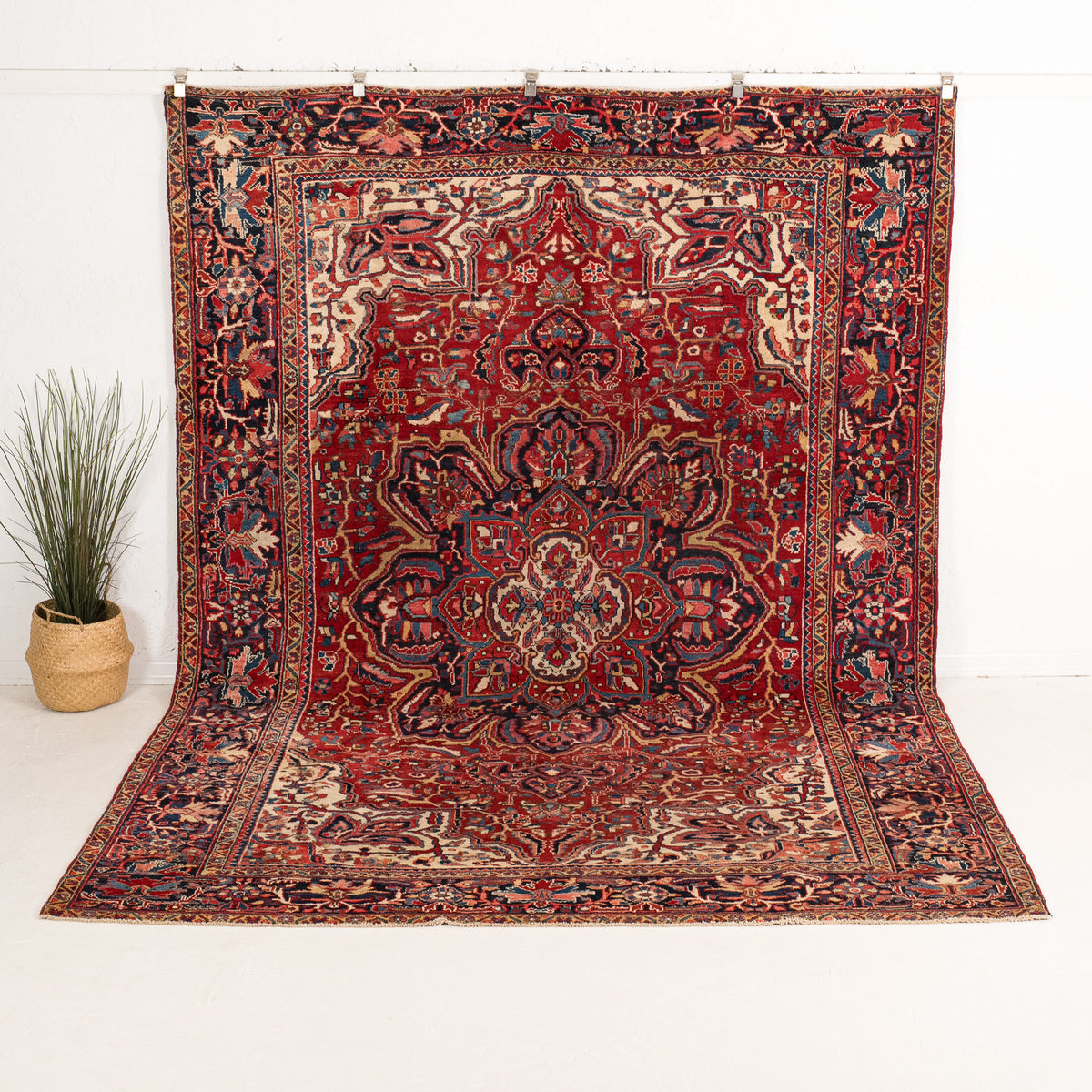 Bertholinda - Vintage Persian Area Rug
