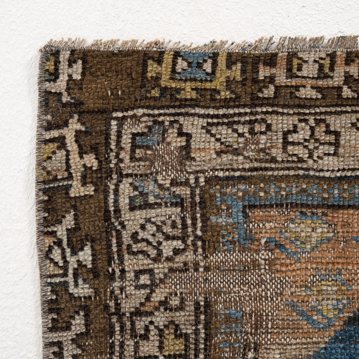 Allover 3x10 Runner Rug