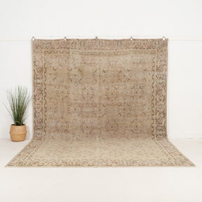 Bealda - Vintage Persian Area Rug