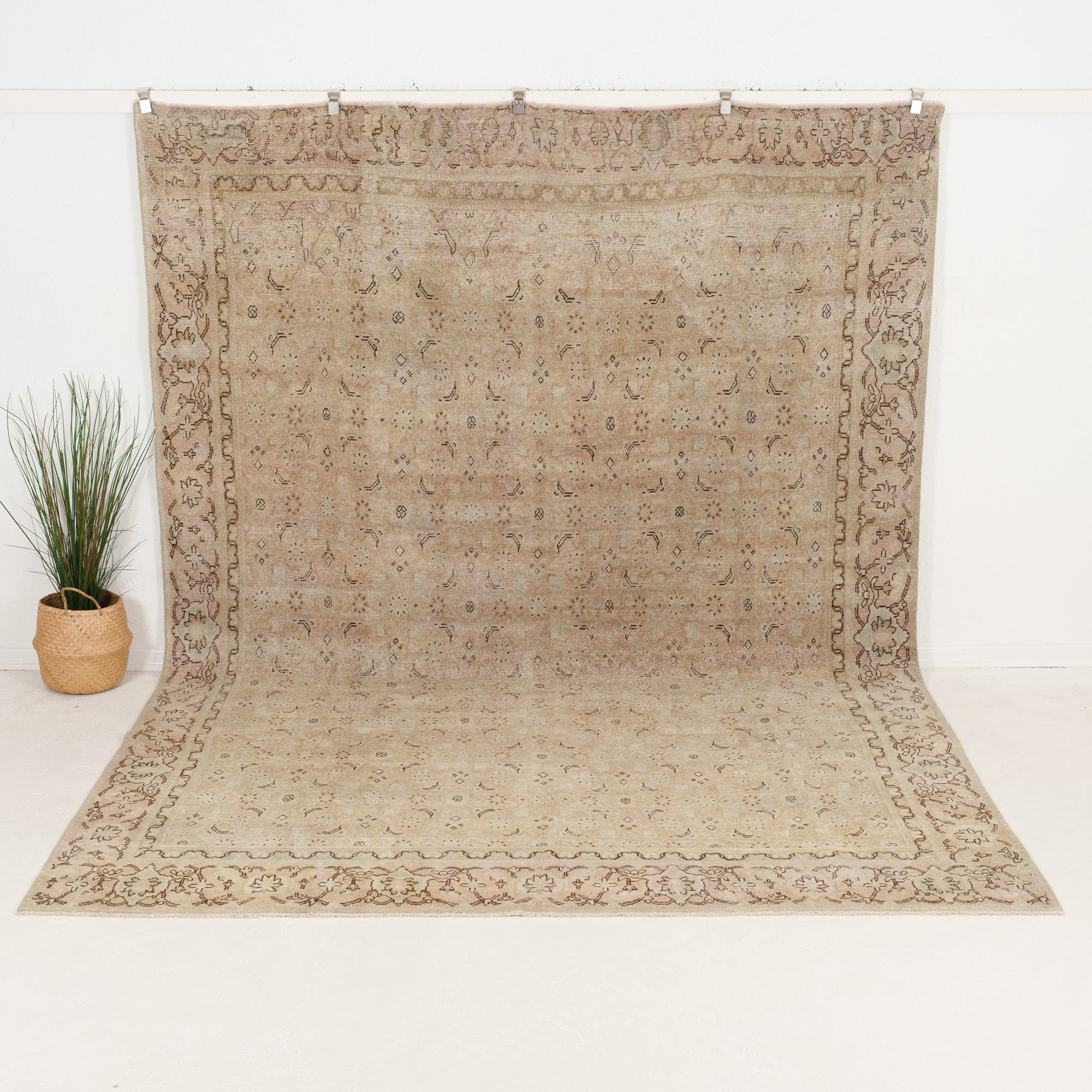 Bealda - Vintage Persian Area Rug
