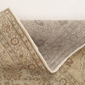 10x12 Beige Area Rug
