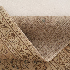 10x13 Beige Area Rug