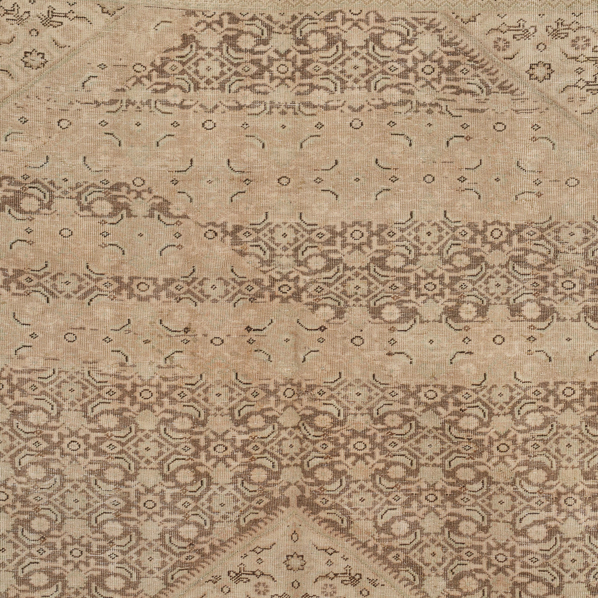 9x13 Vintage Rug