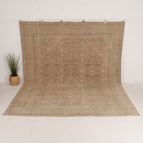 Bellona - Vintage Persian Area Rug