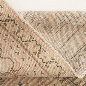 8x12 Beige Area Rug