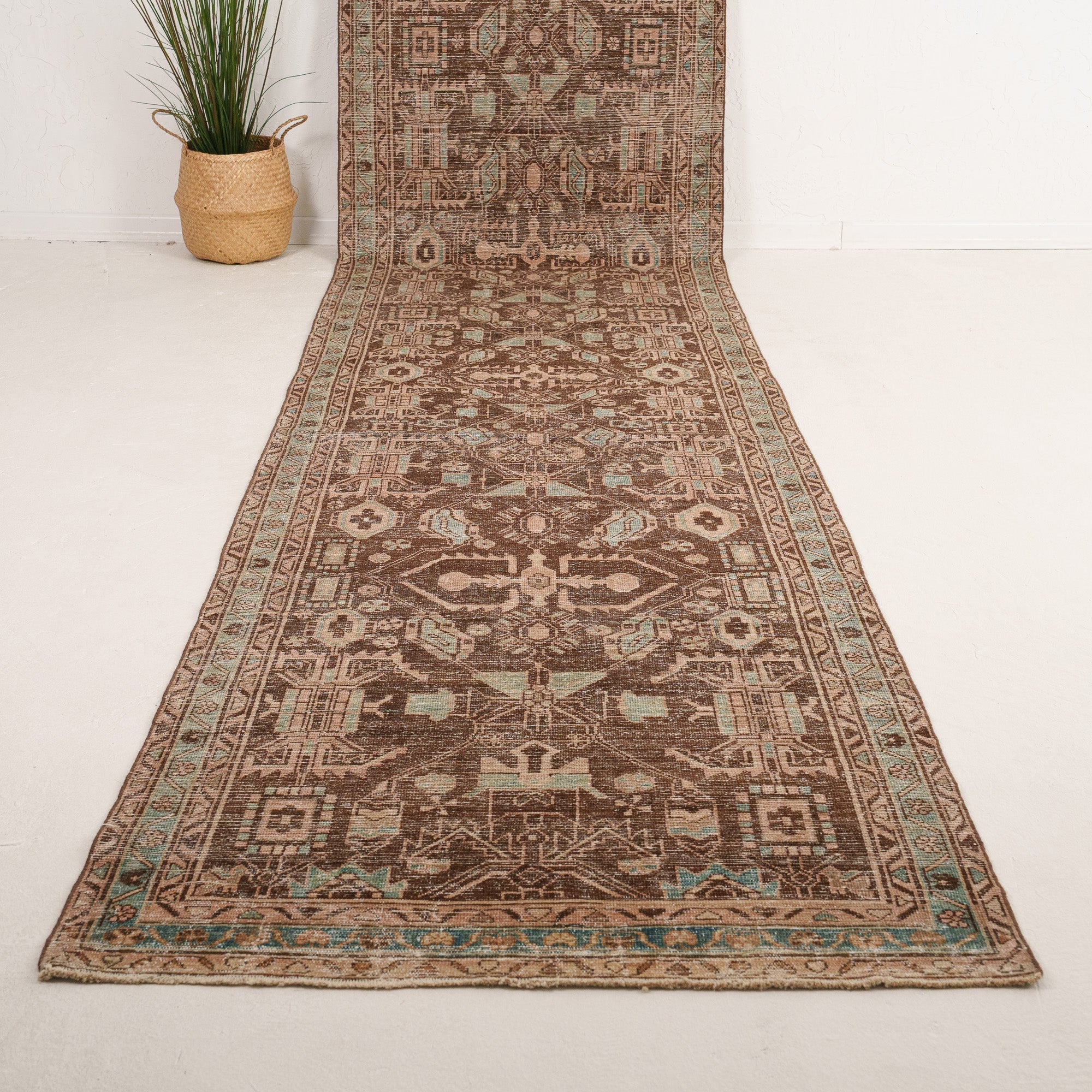 4x17 Persian Rug