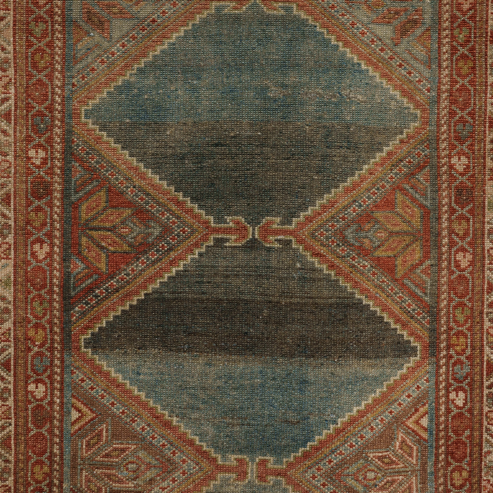 3x9 Vintage Rug