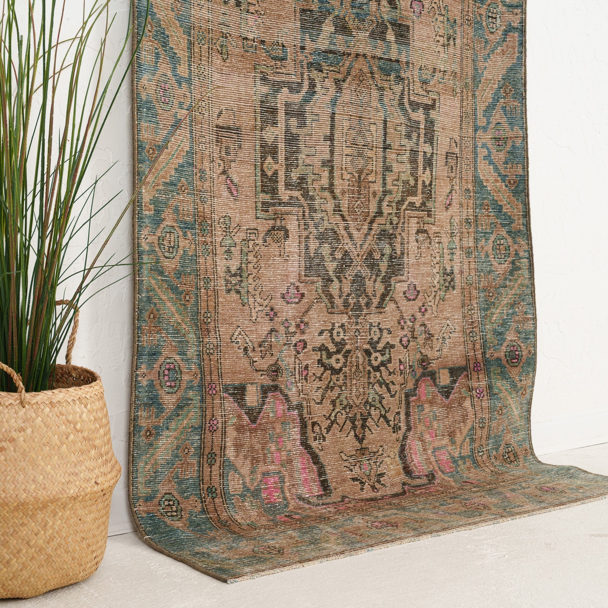 Debanima - Vintage Persian Small Rug