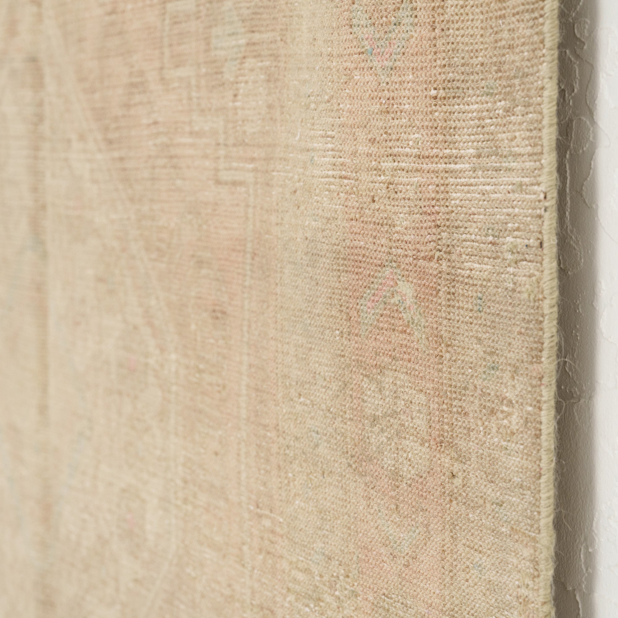 Osvinia - Vintage Persian Area Rug