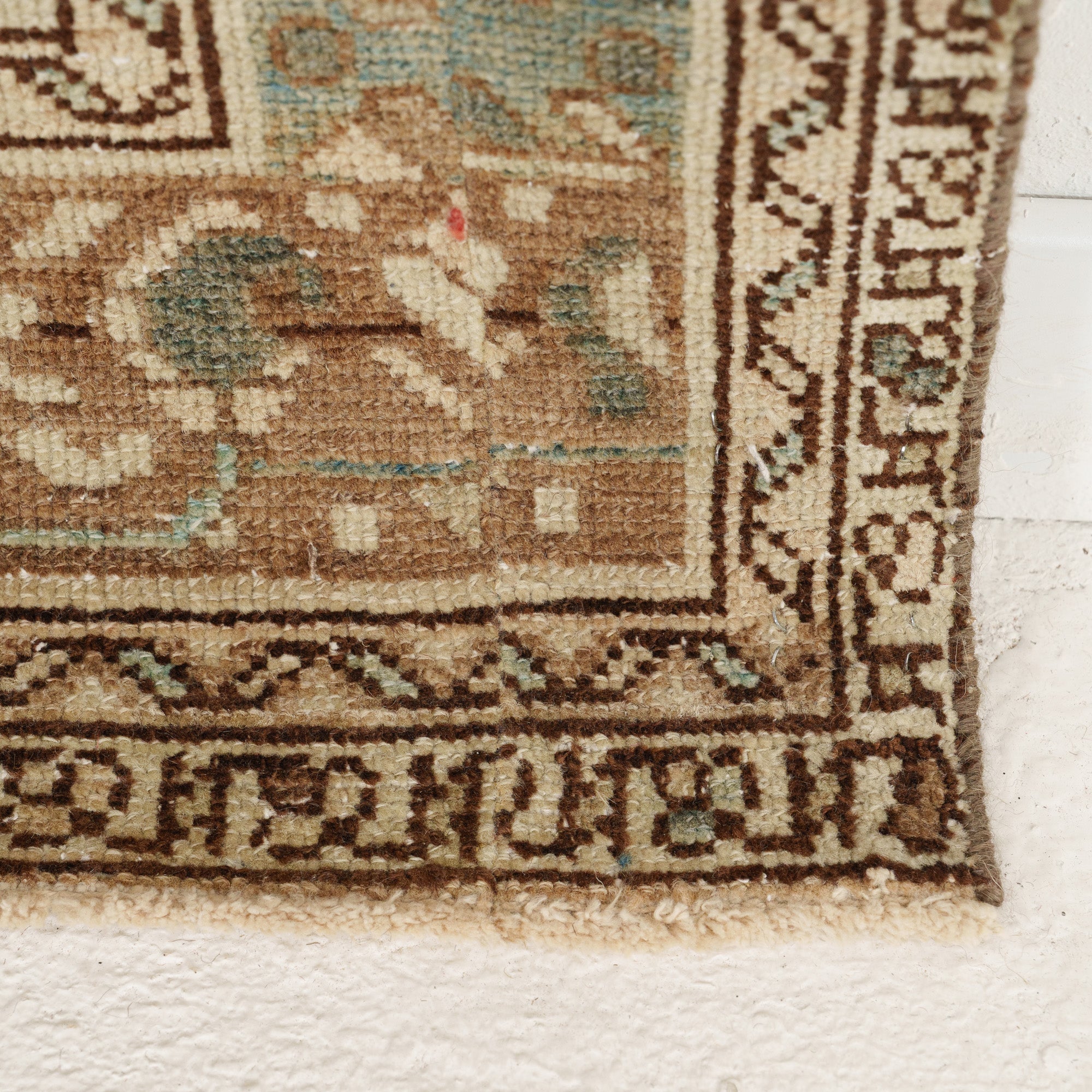 Alluvie - Vintage Persian Area Rug