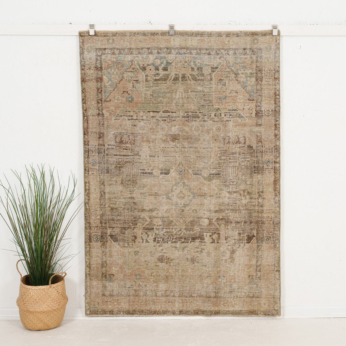 Handmade Persian Area Rug