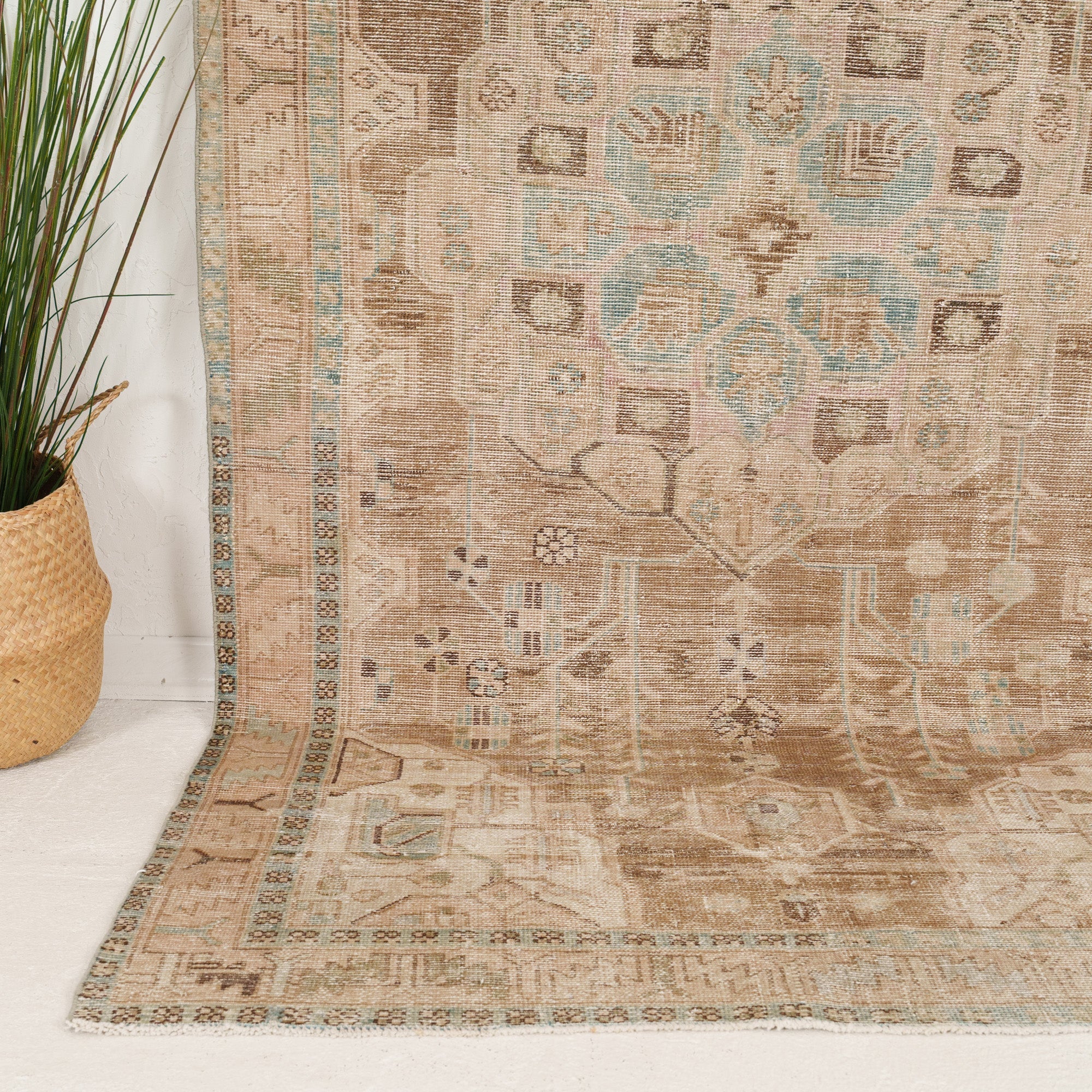 Alesta - Vintage Persian Area Rug