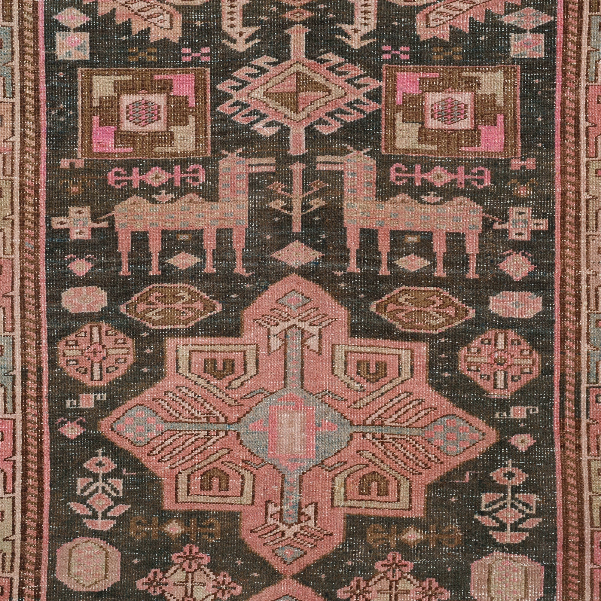Uvaldavinda - Vintage Persian Area Rug
