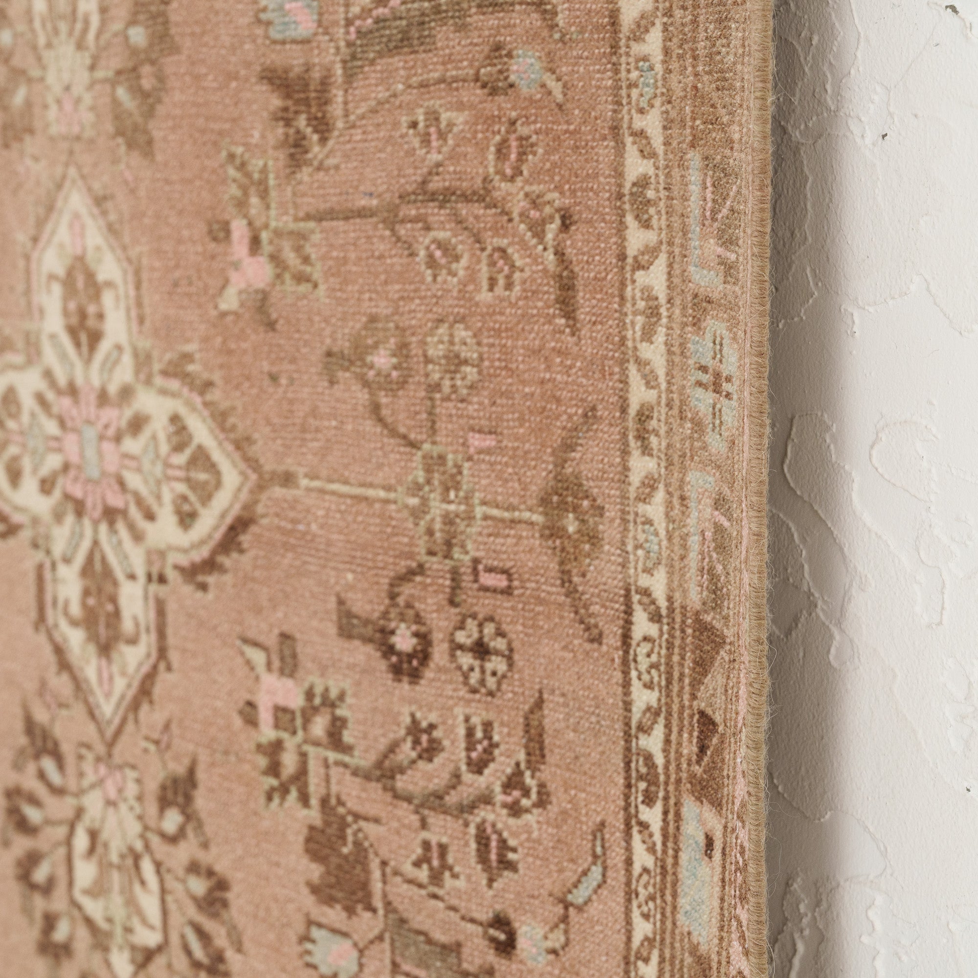 Zelvanina - Vintage Persian Small Rug
