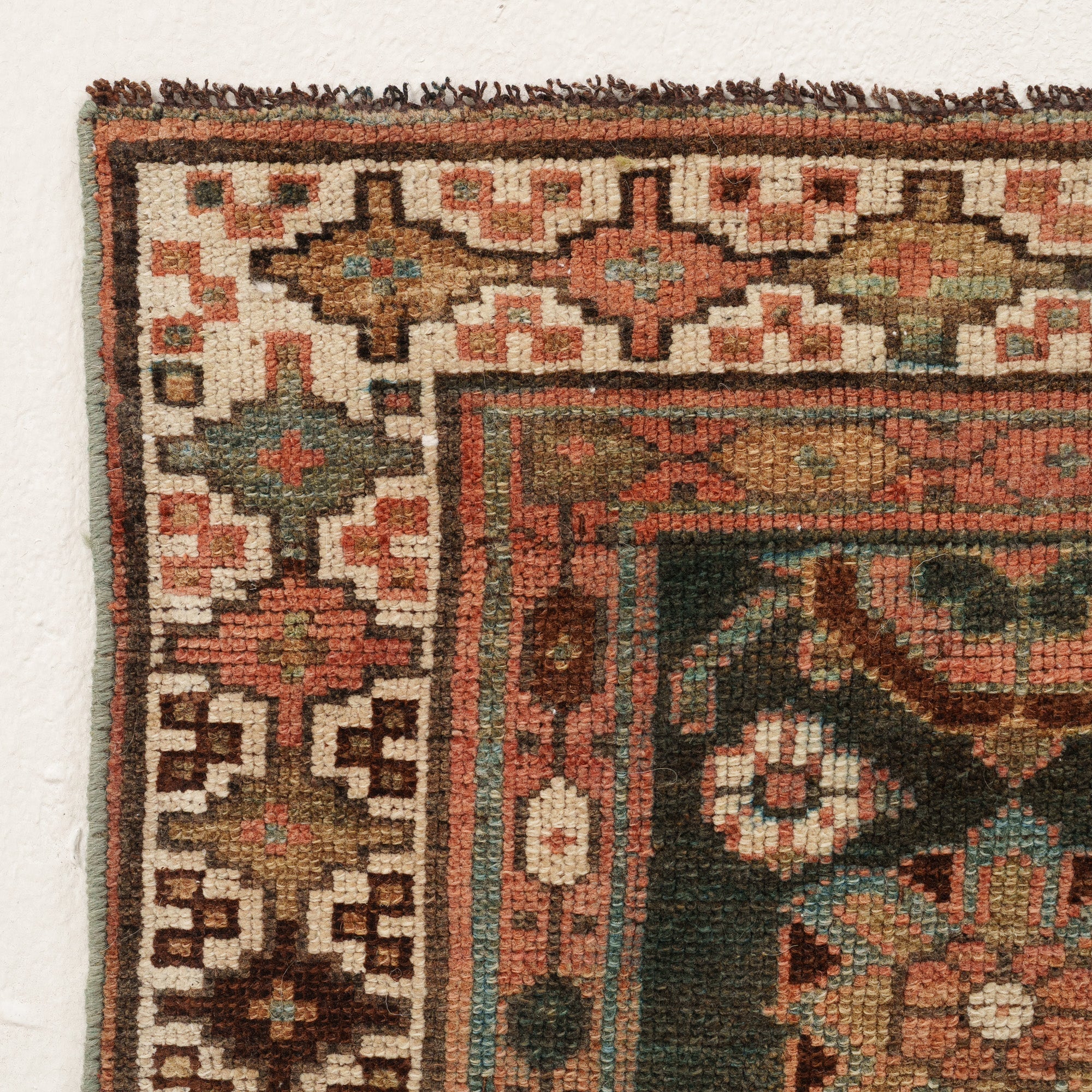 Bedrusa - Vintage Persian Area Rug