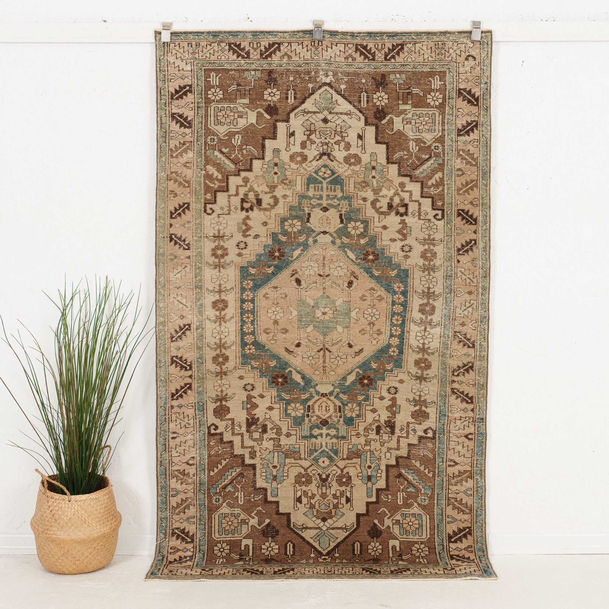 Alovitha - Vintage Persian Area Rug