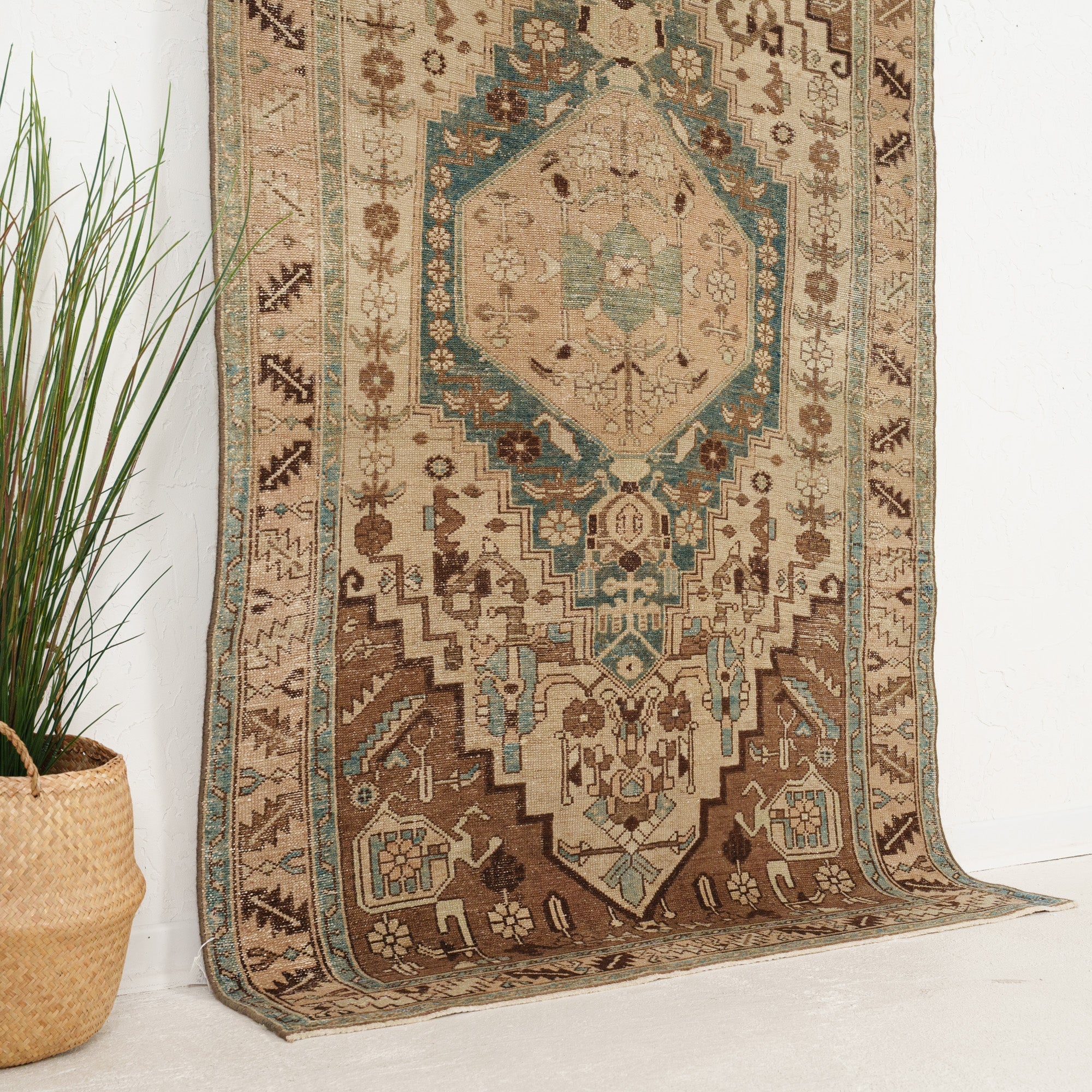 Alovitha - Vintage Persian Area Rug