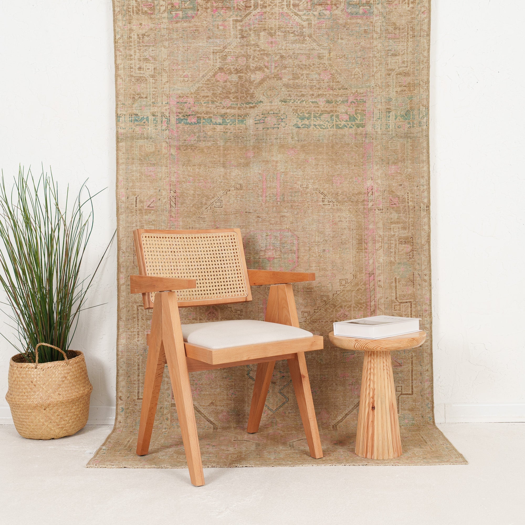 Falvina - Vintage Persian Area Rug