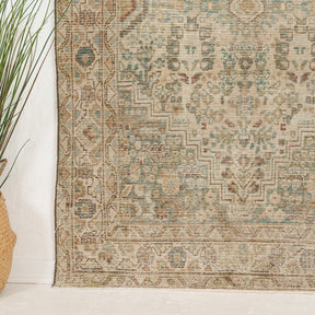 Weldavinda - Vintage Persian Small Rug