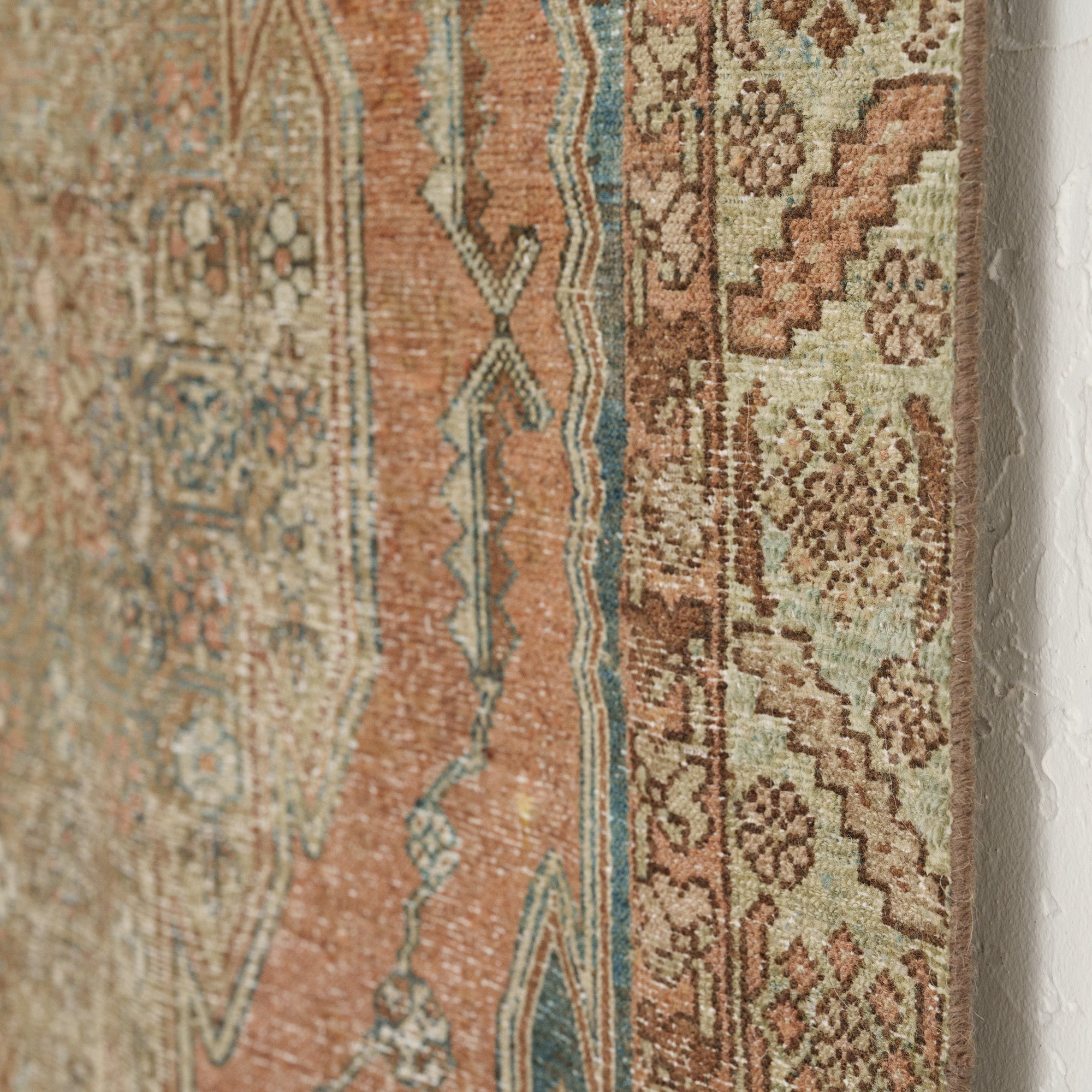 Alfhildr - Vintage Persian Small Rug