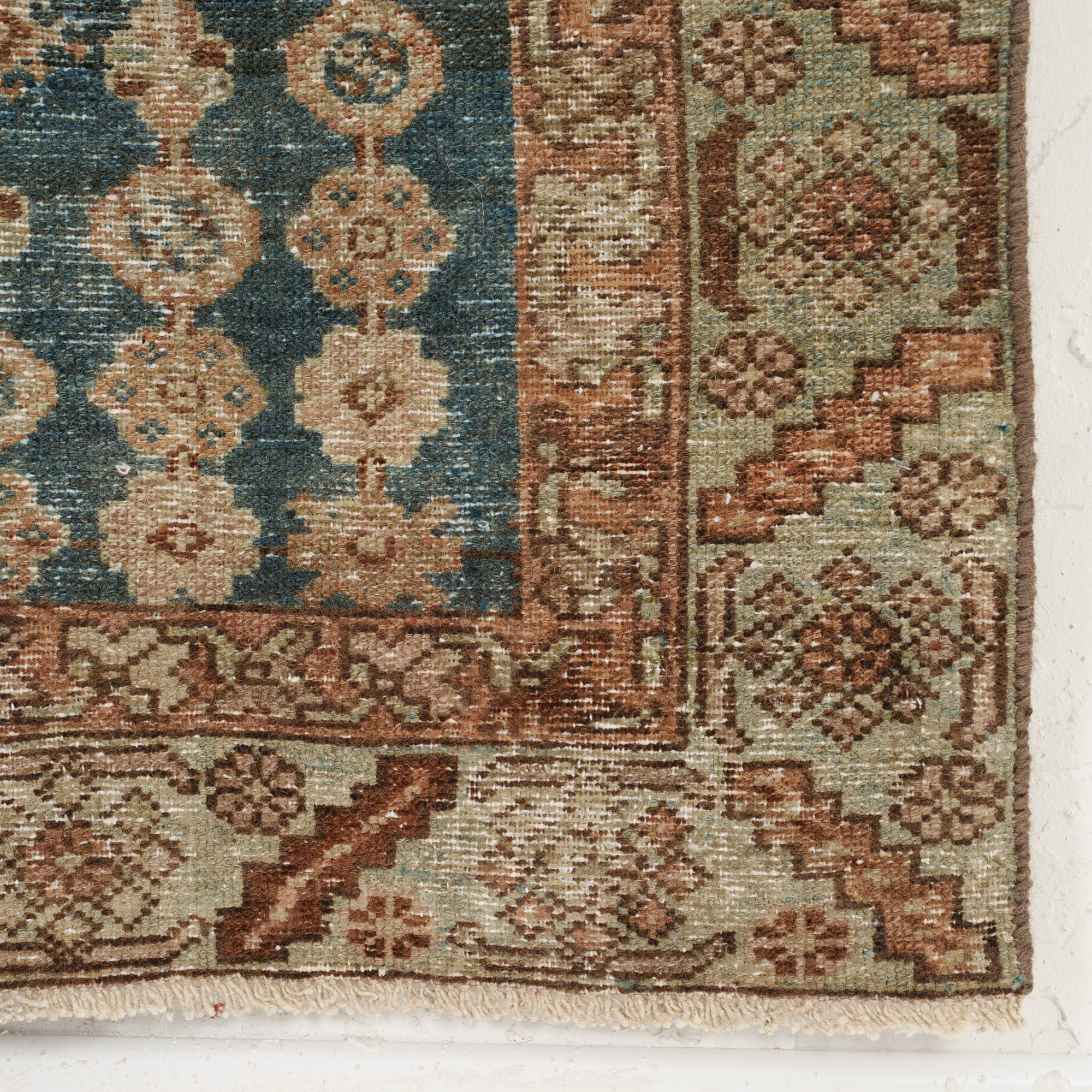 Alfhildr - Vintage Persian Small Rug