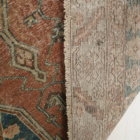 Alfhildr - Vintage Persian Small Rug