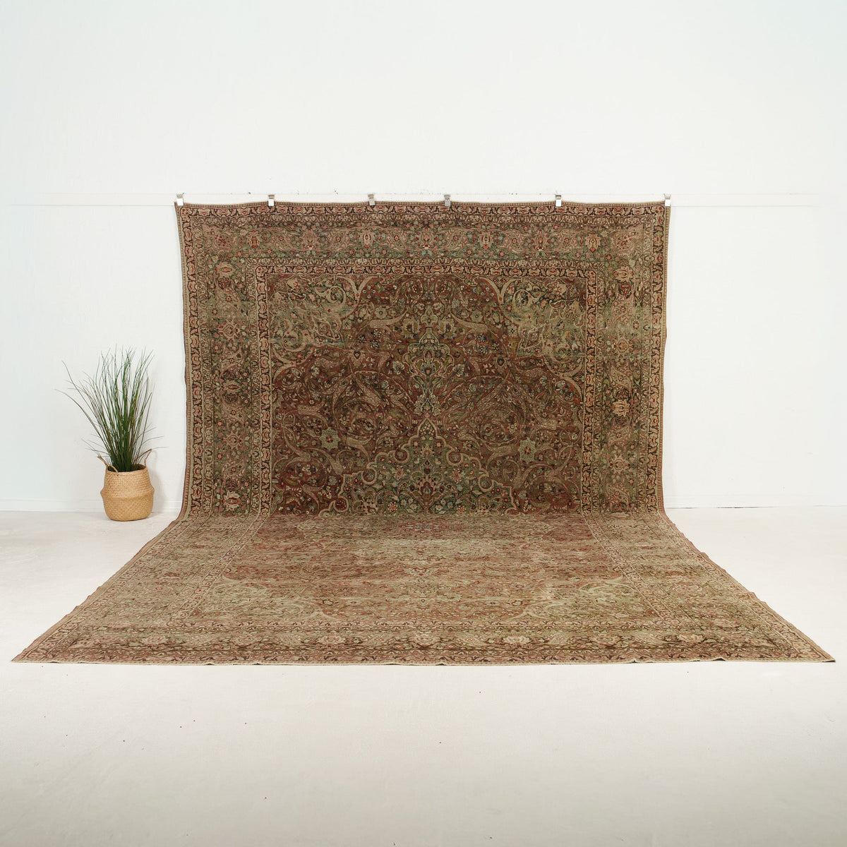 Handmade Persian Area Rug