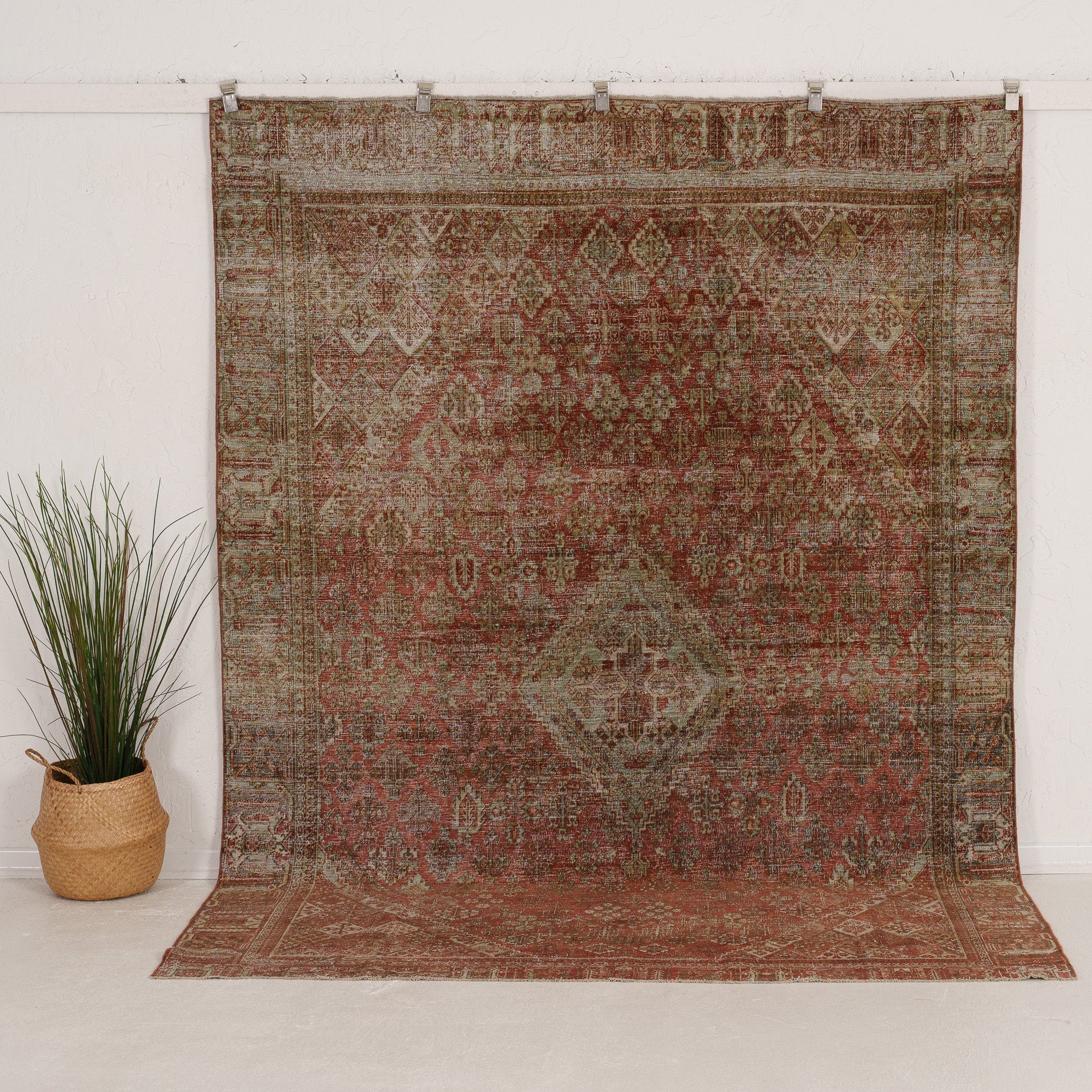 Handmade Persian Area Rug