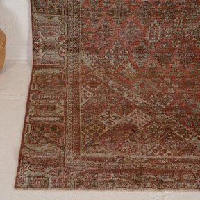 7x9 Persian Rug