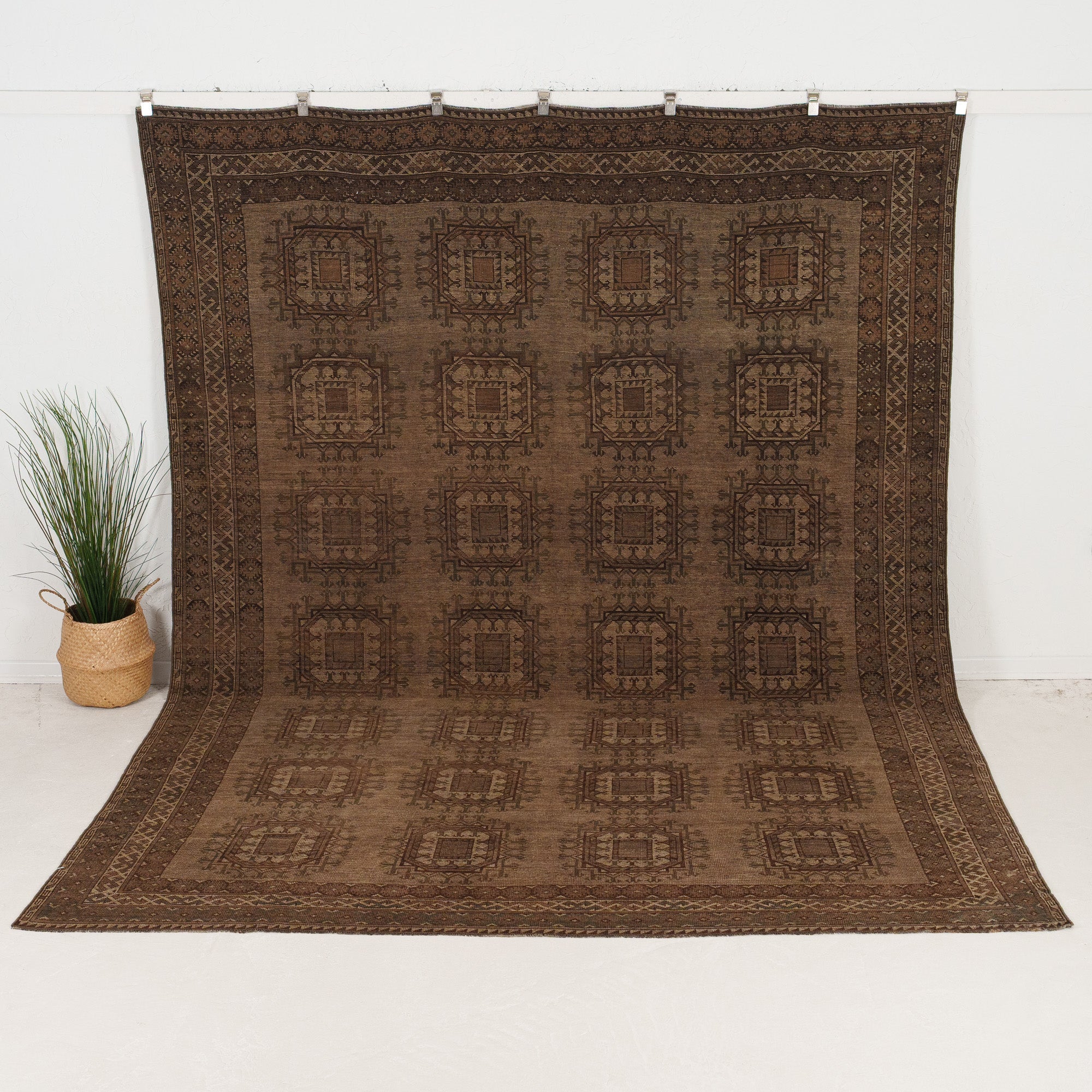 Abrinia - Vintage Persian Area Rug