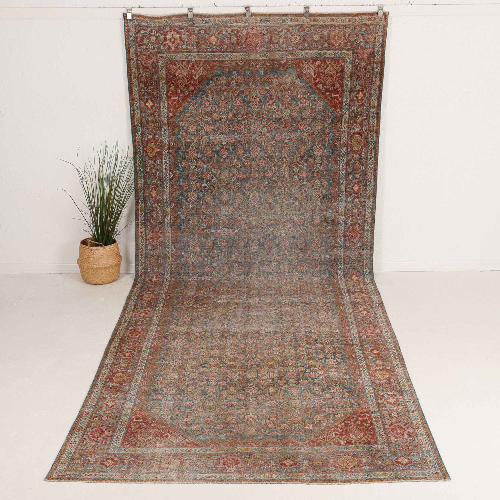Blandoria - Vintage Persian Area Rug