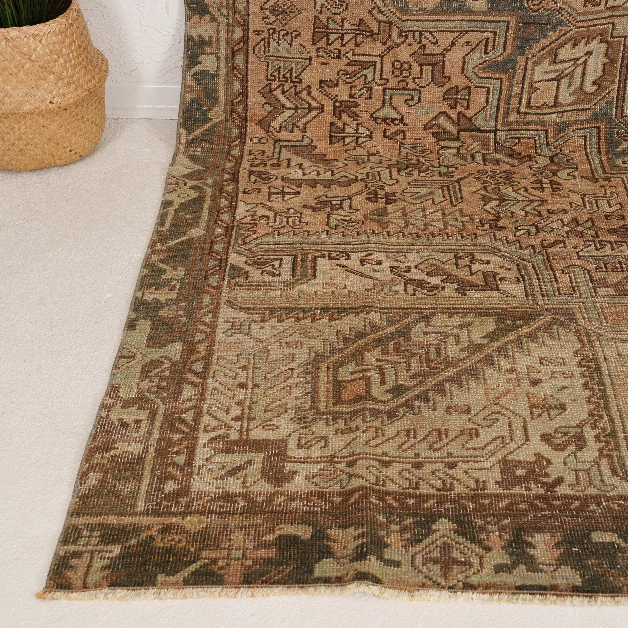 7x10 Persian Rug