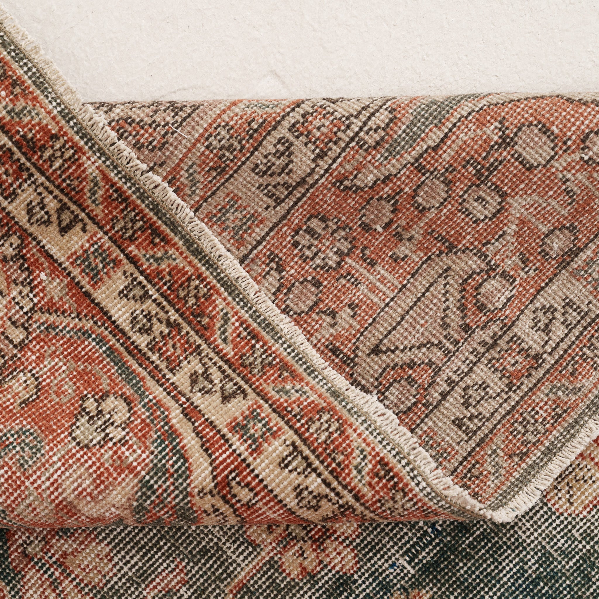 7x10 Gray Area Rug