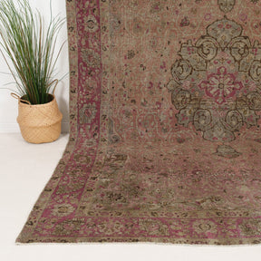8x11 Persian Rug