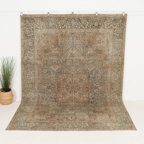 Idalvoria - Vintage Persian Area Rug