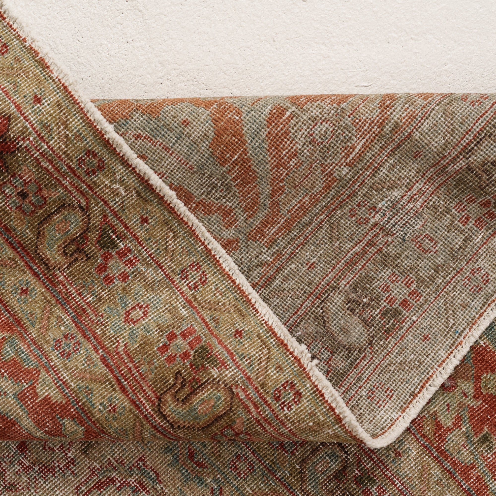 10x13 Red Area Rug