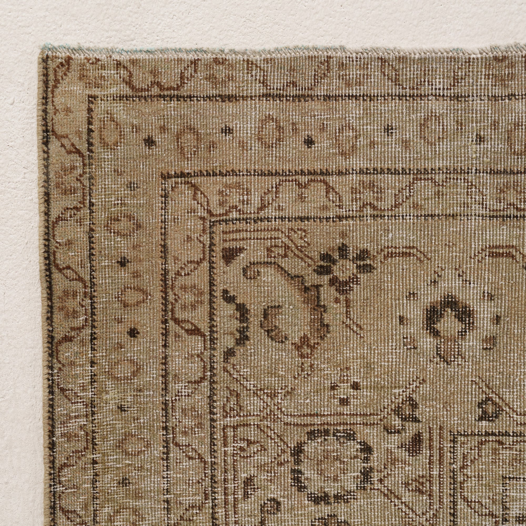 Medallion 9x12 Area Rug