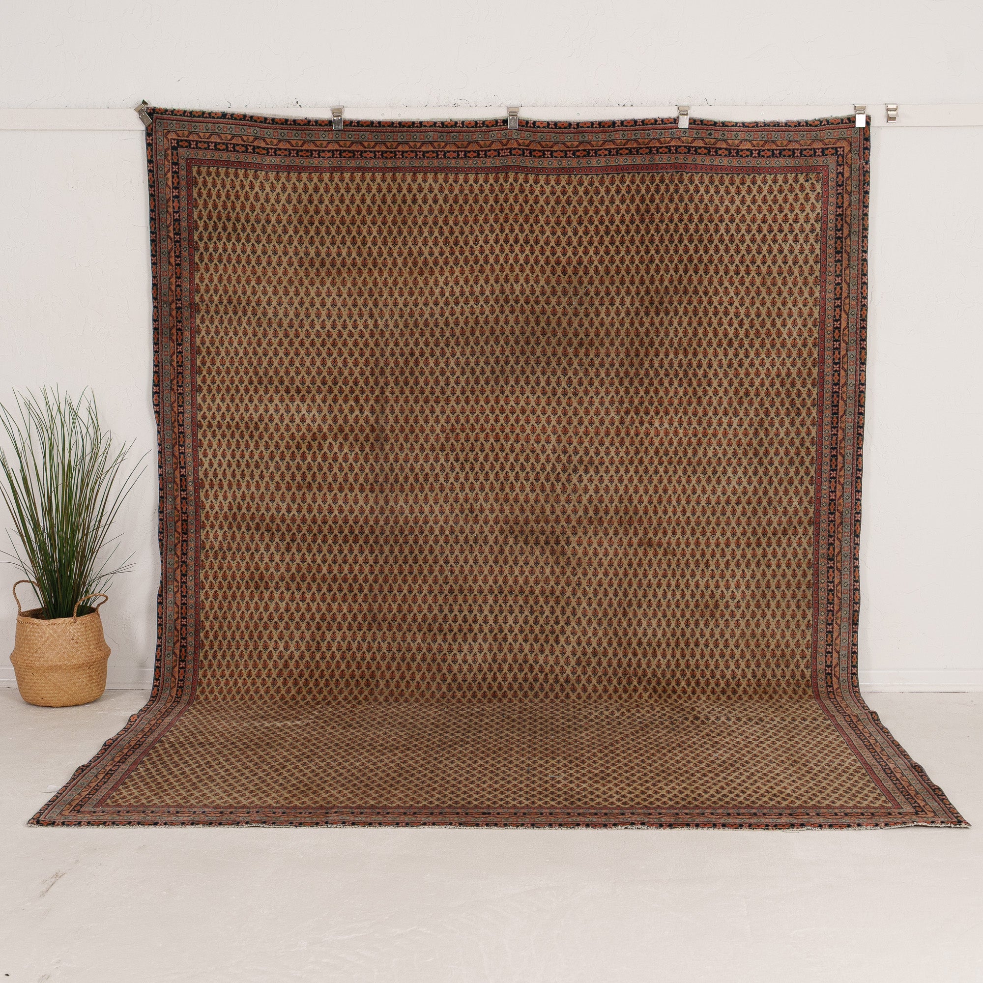 Handmade Persian Area Rug