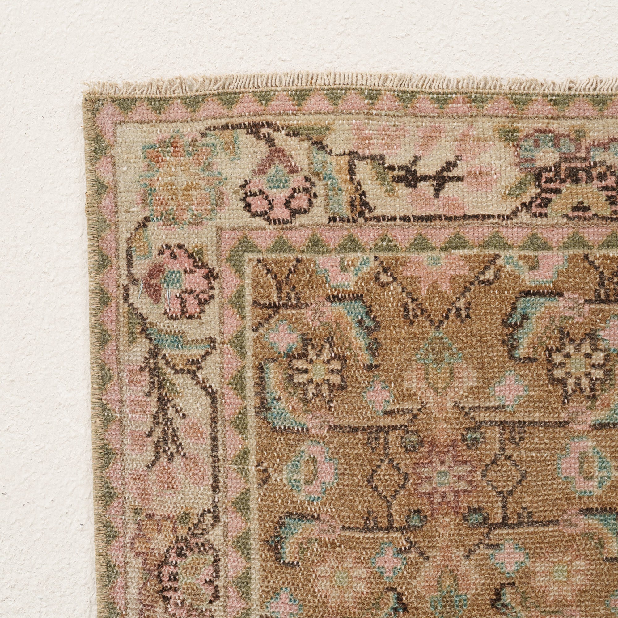 Allover 3x10 Runner Rug