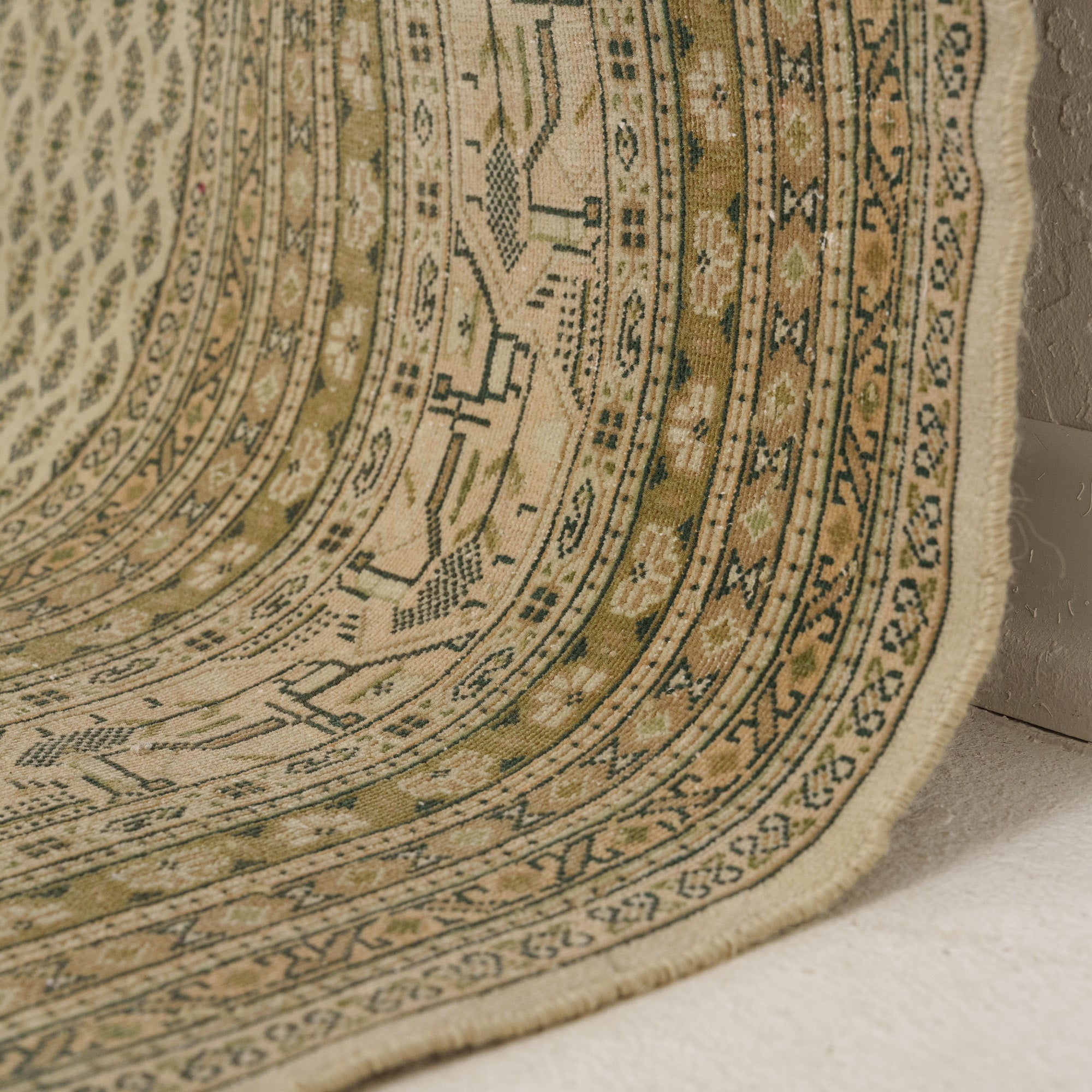 Handmade Vintage Rug