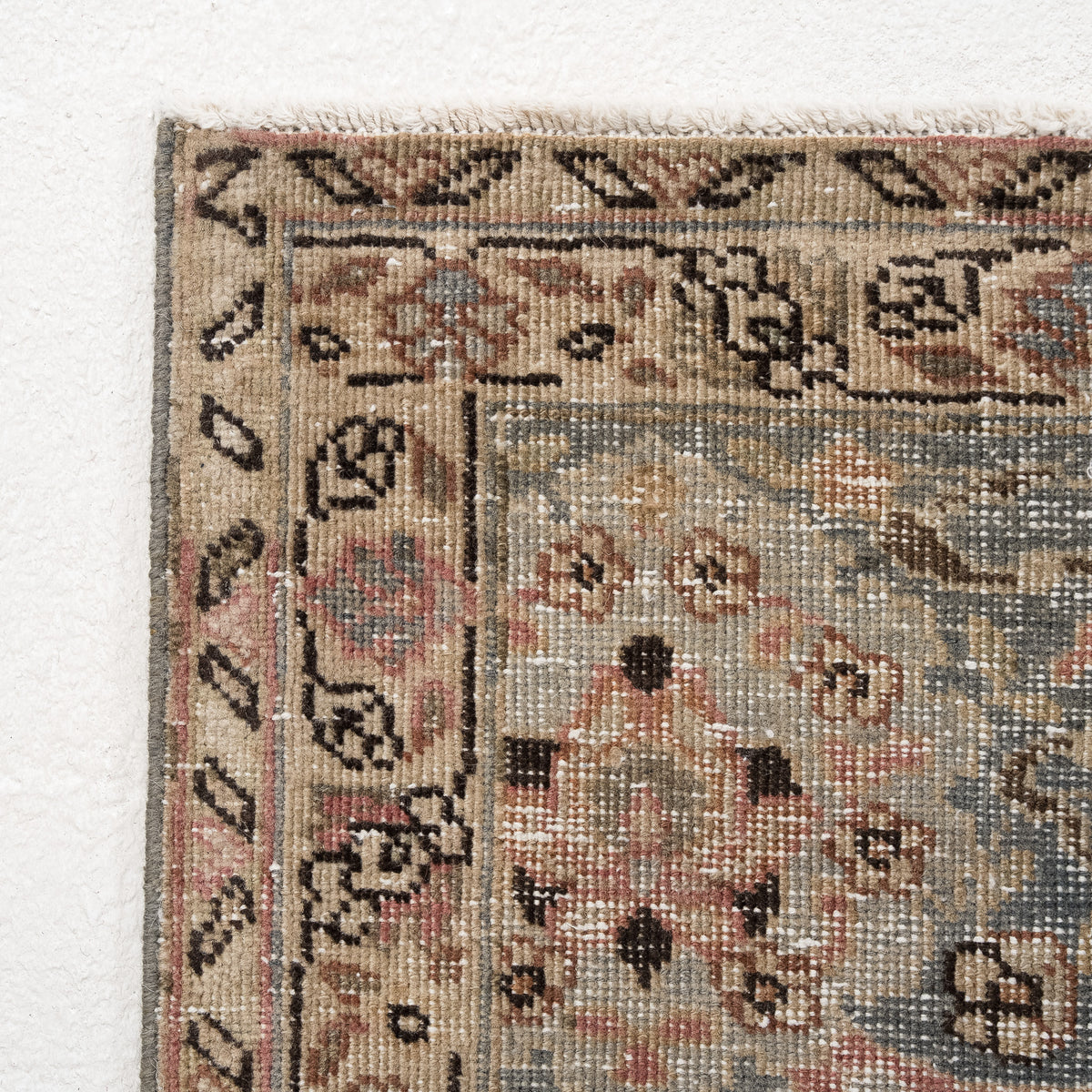 Medallion 9x11 Area Rug
