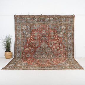 Handmade Persian Area Rug