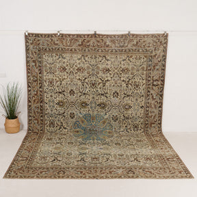 Fabrona - Vintage Persian Area Rug