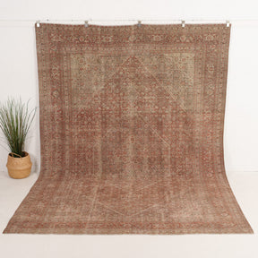 Canisa - Vintage Persian Area Rug