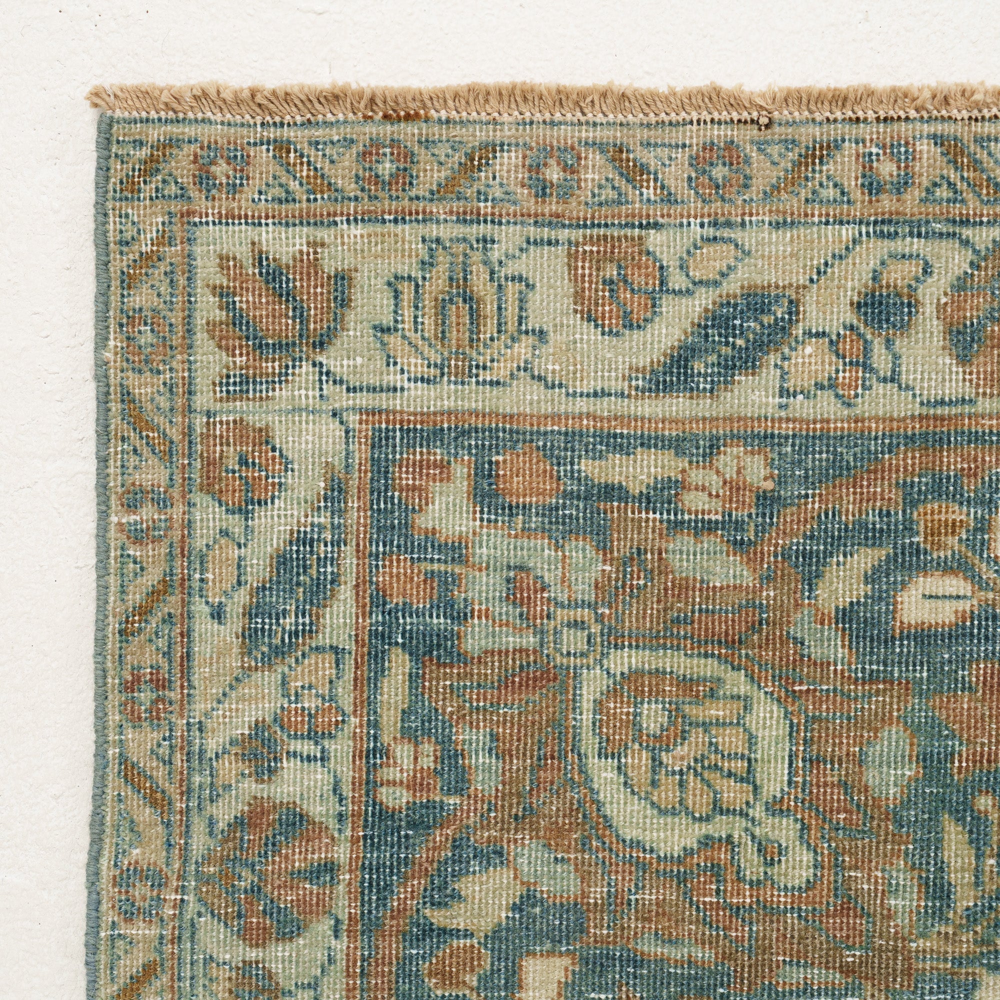 Bedoncia - Vintage Persian Area Rug