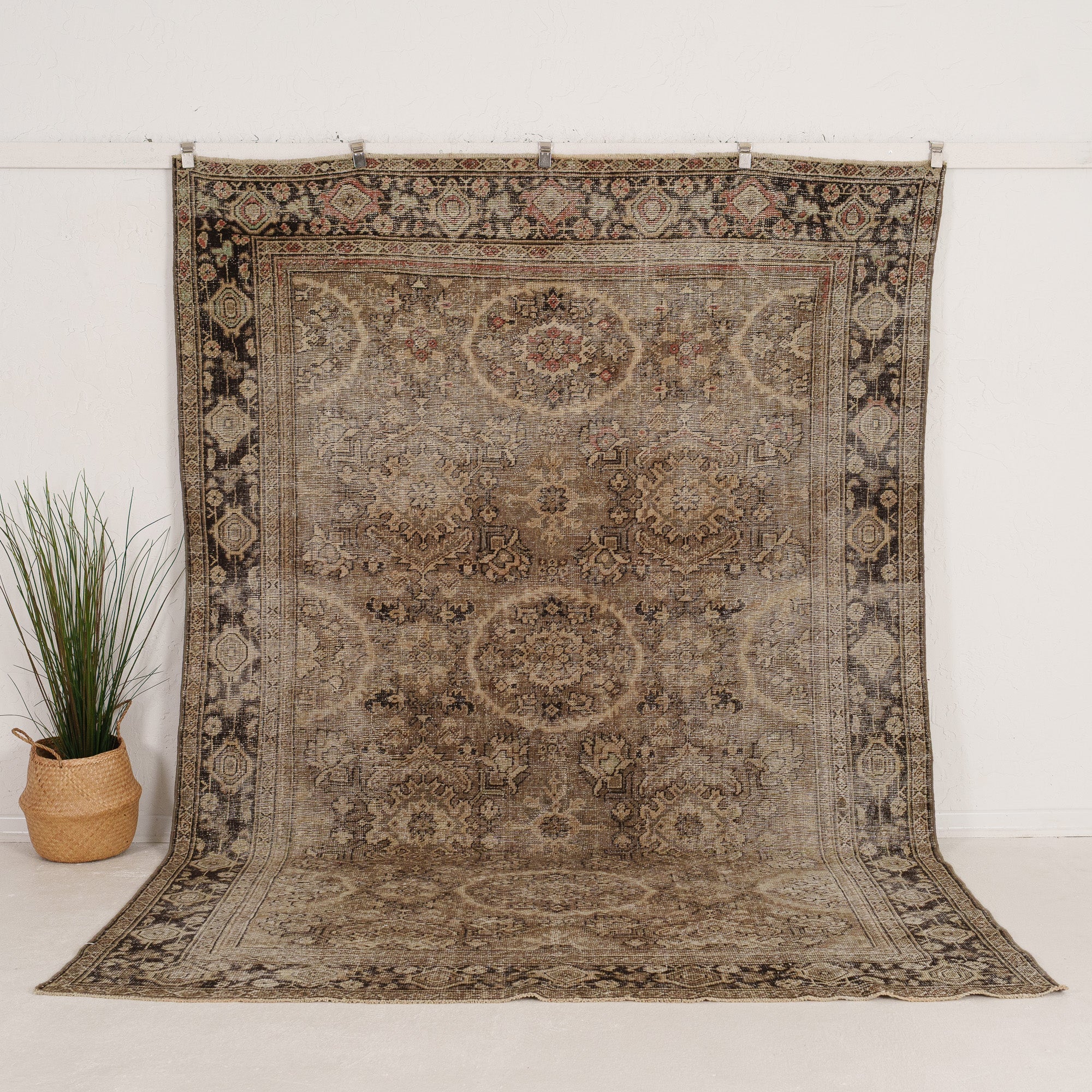 Handmade Persian Area Rug