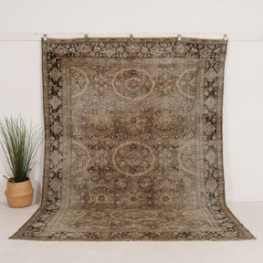 Handmade Persian Area Rug