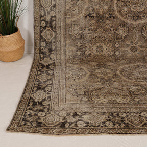 7x10 Persian Rug